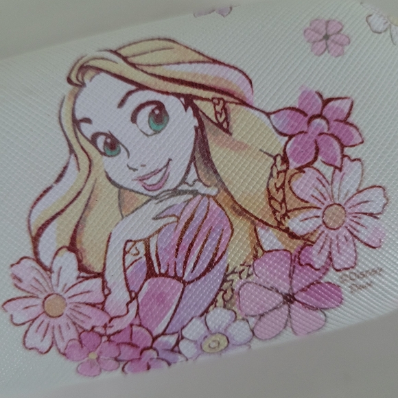 Rapunzel Disney Floral Hardshell Glasses Case Disney x Daiso - Picture 3 of 16